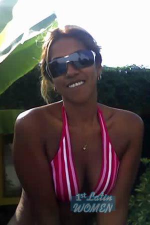 88163 - Vanessa Age: 38 - Peru