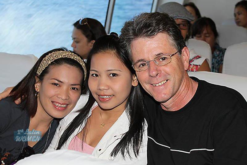 256-filipina-women