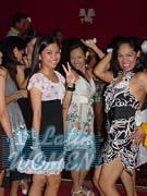 050-filipino-women