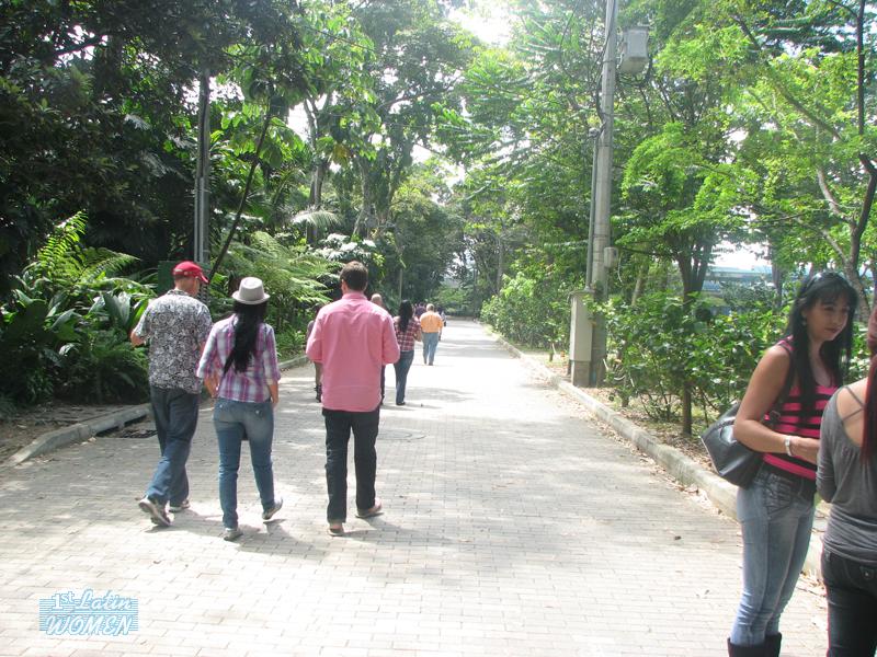medellin-women-36